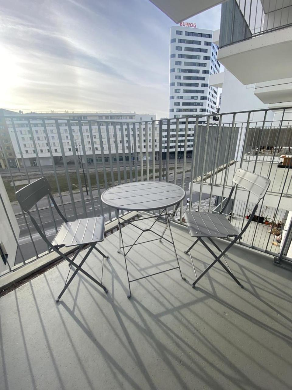 וינה Decorous Cozy City View Suite מראה חיצוני תמונה