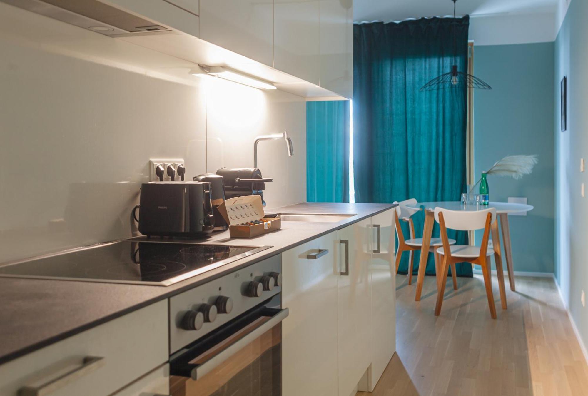 וינה Decorous Cozy City View Suite מראה חיצוני תמונה