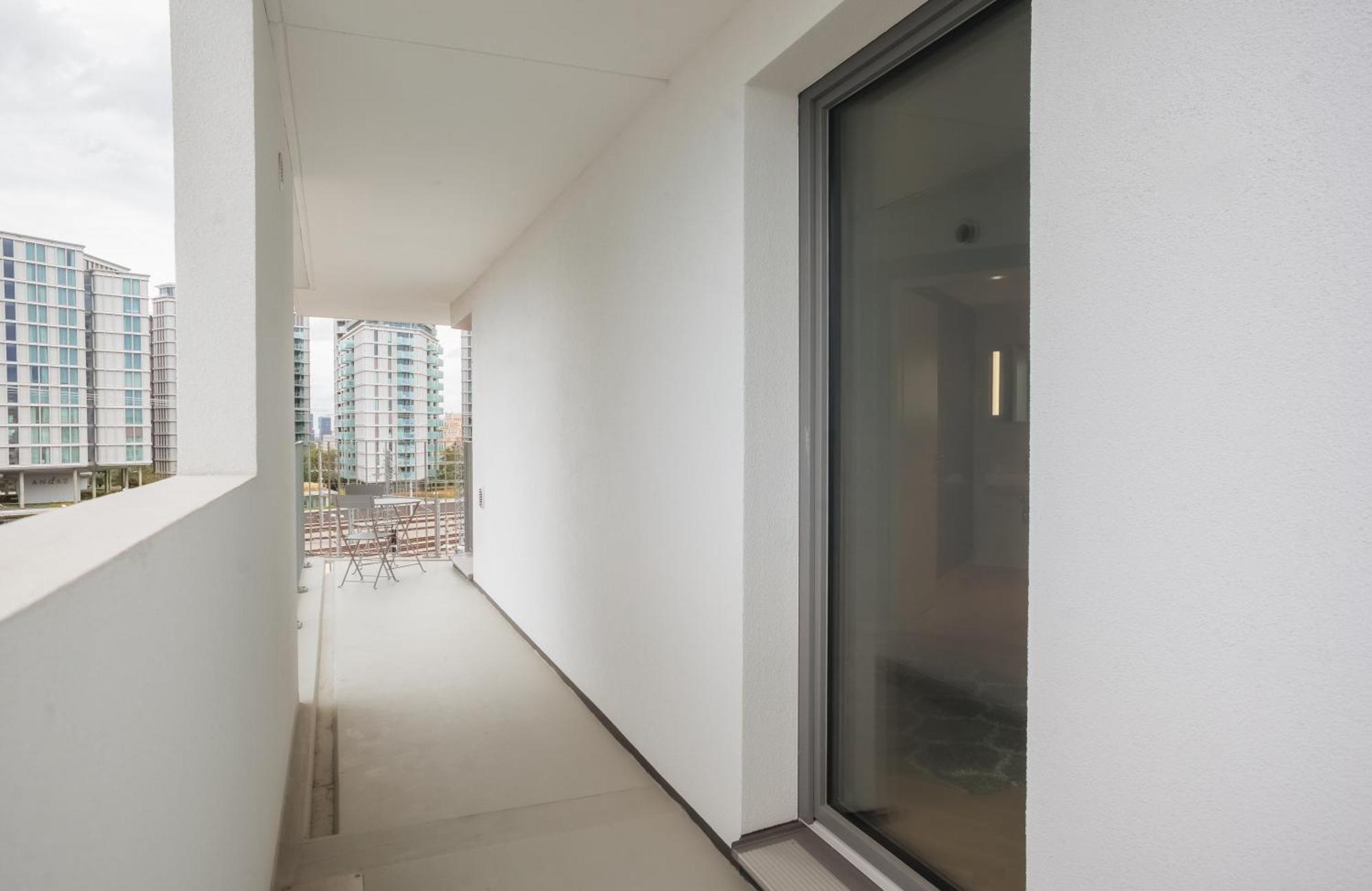 וינה Decorous Cozy City View Suite מראה חיצוני תמונה