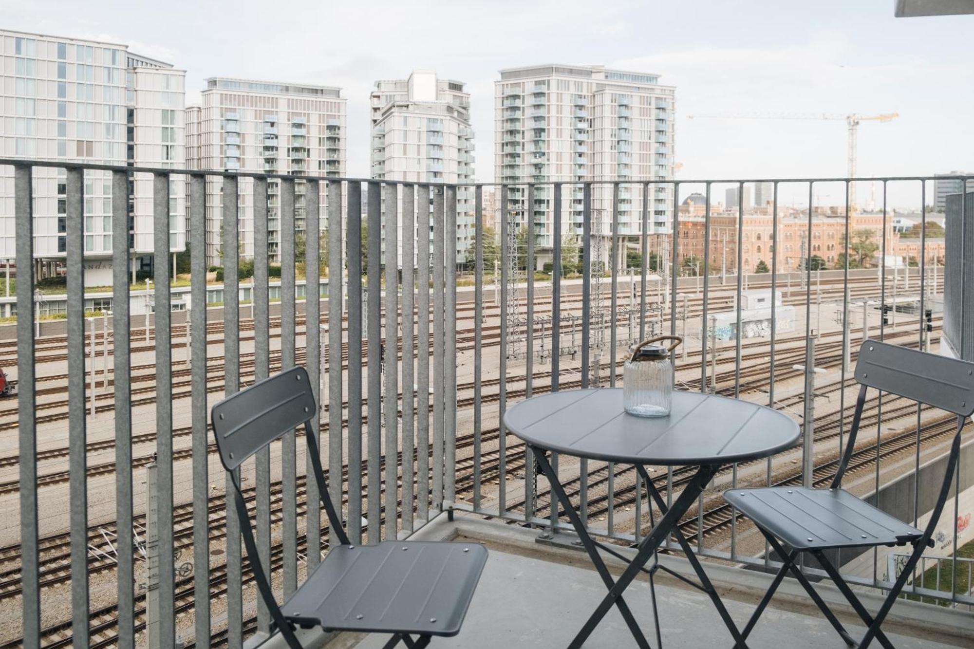 וינה Decorous Cozy City View Suite מראה חיצוני תמונה